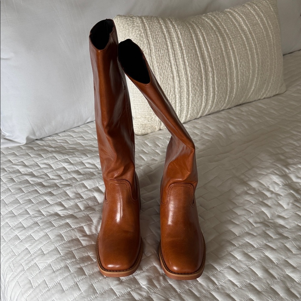 Amazon Brown Leather Heeled Boots